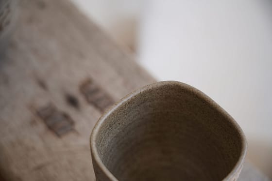 Squarish cup with wildclay decoration (#1) - Image 3