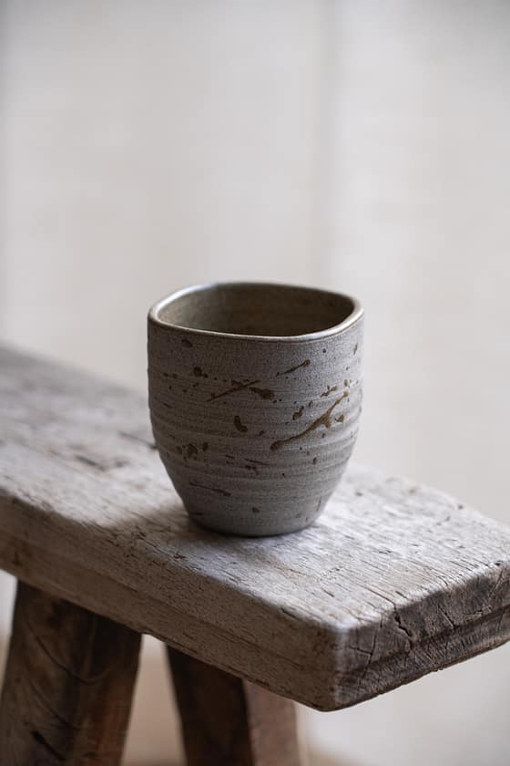 Squarish cup with wildclay decoration (#1) - Image 7