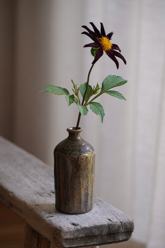 Woodfired collection: Facet vase with ash glaze - Image 9