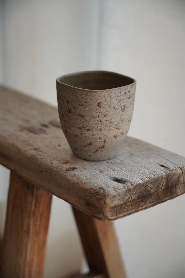 Squarish cup with wildclay decoration (#2)