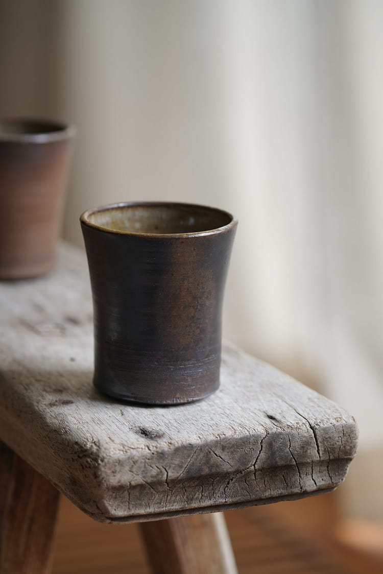 Woodfired collection: Cup with dark flame marks and ash glaze